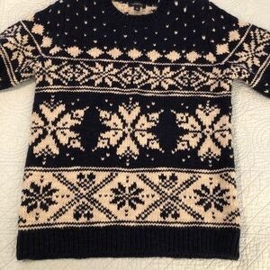 Lands End wool blend snowflake sweater women’s size medium. Blue/cream color